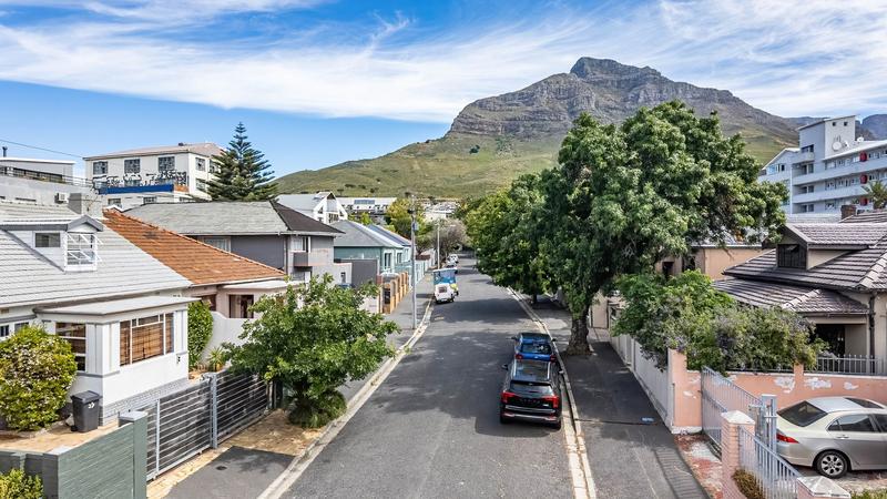 2 Bedroom Property for Sale in Woodstock Upper Western Cape